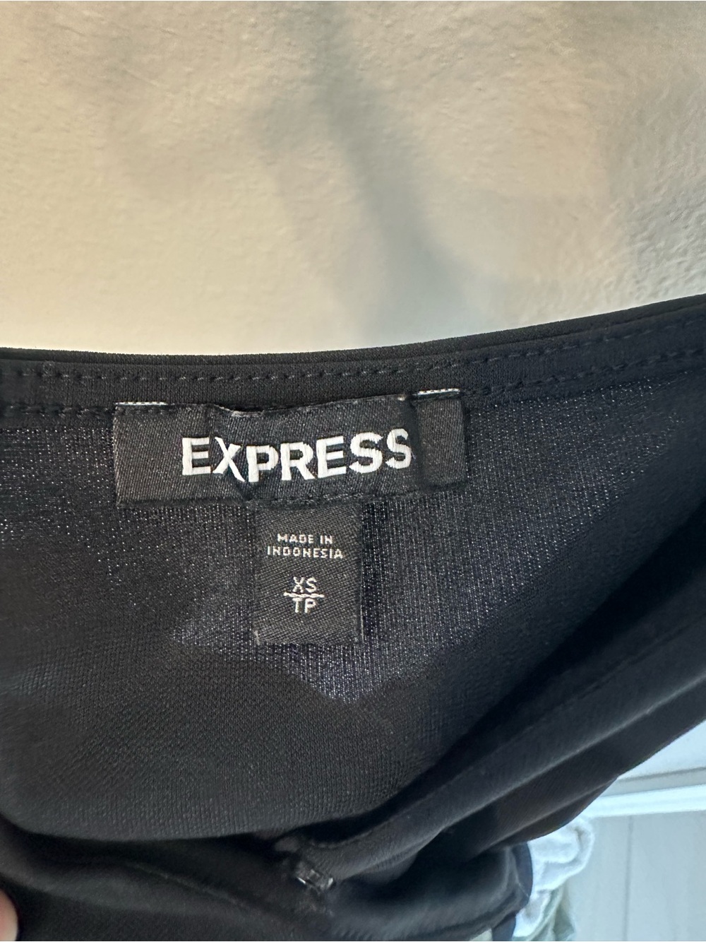 Express Top - Picture 3 of 4